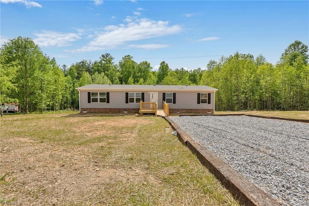 1.2 acres in Wilkes County, North Carolina