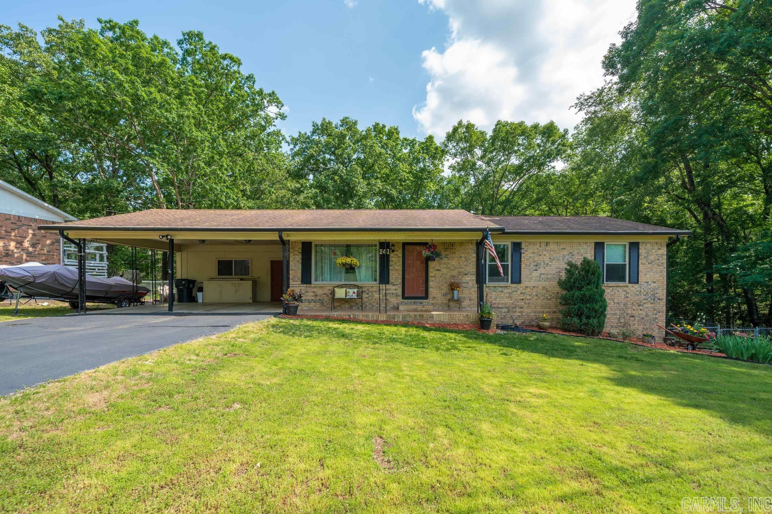 0.98 acres in Garland County, Arkansas