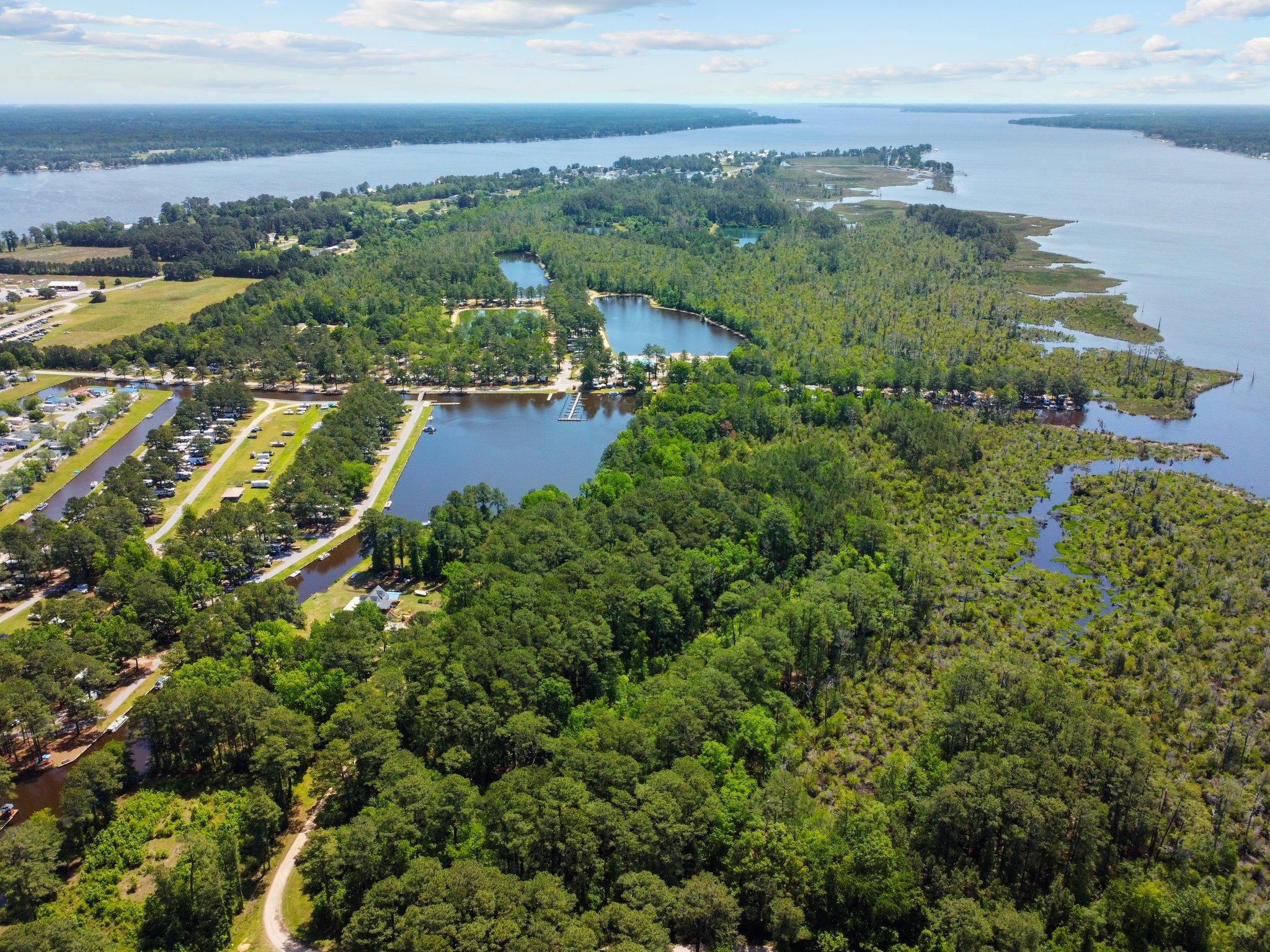 231 acres in Beaufort County, North Carolina