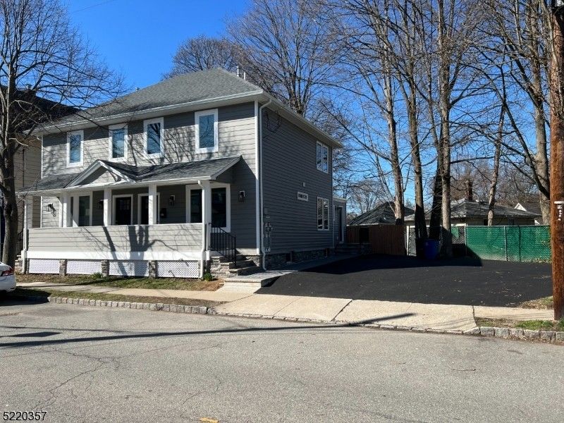 MultiFamily, DuplexSide by Side Morristown Town, NJ