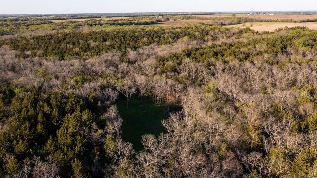 000 Wyoming Road, Centerville, KS 66014 MLS Linn 20