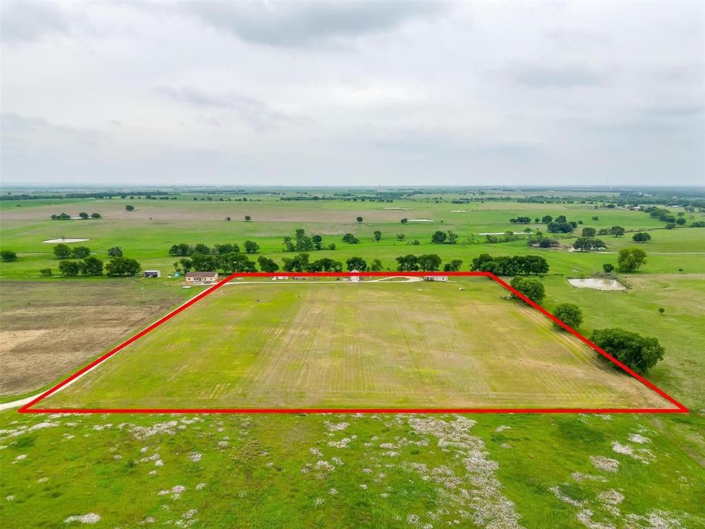 10 acres in Hill County, Texas