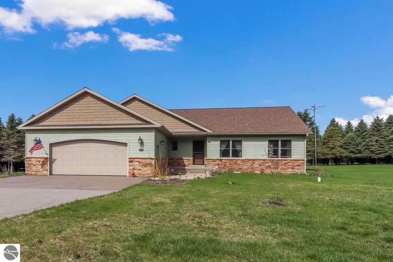 1.01 acres in Wexford County, Michigan