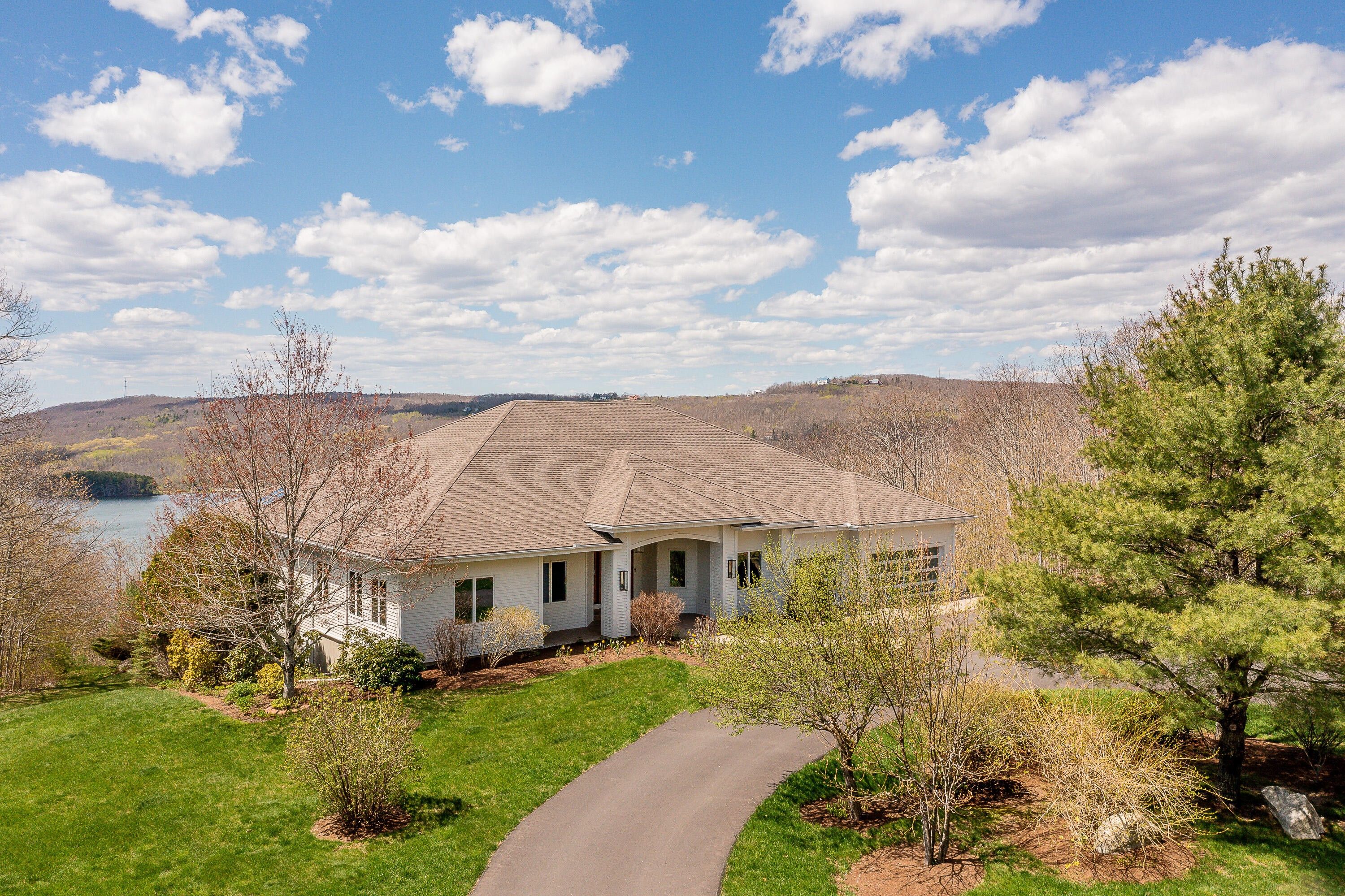 1.9 acres in Knox County, Maine