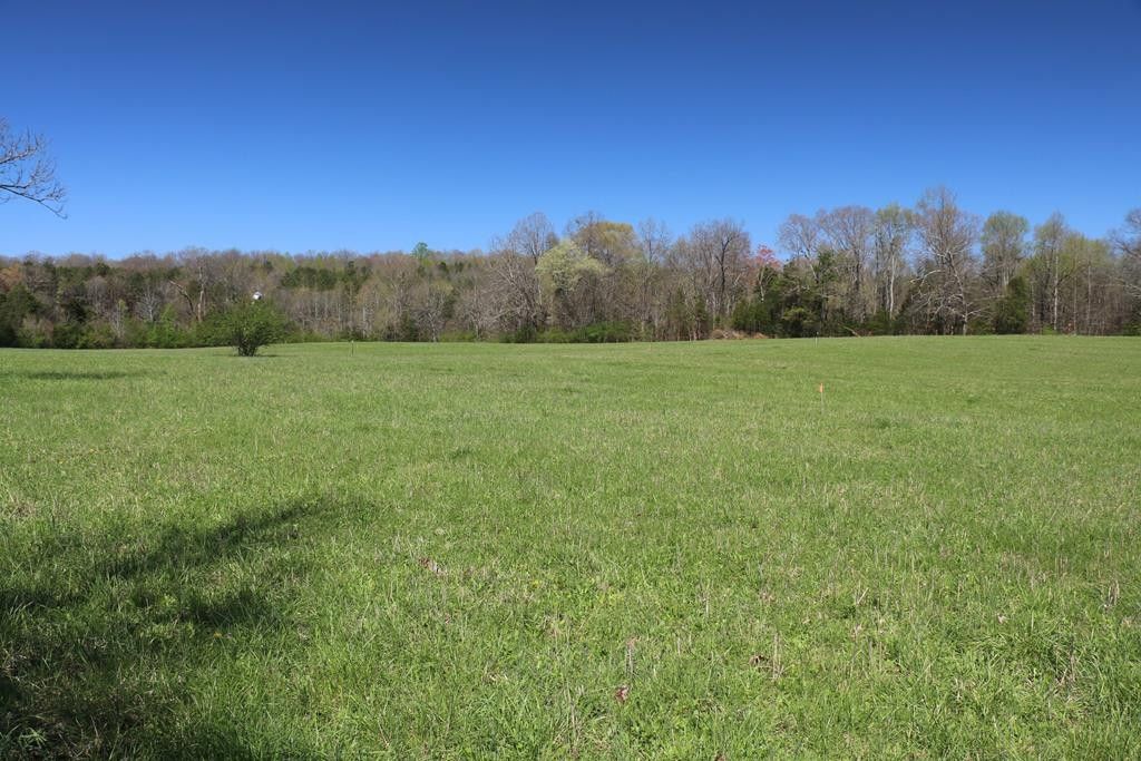 5 acres in McMinn County, Tennessee