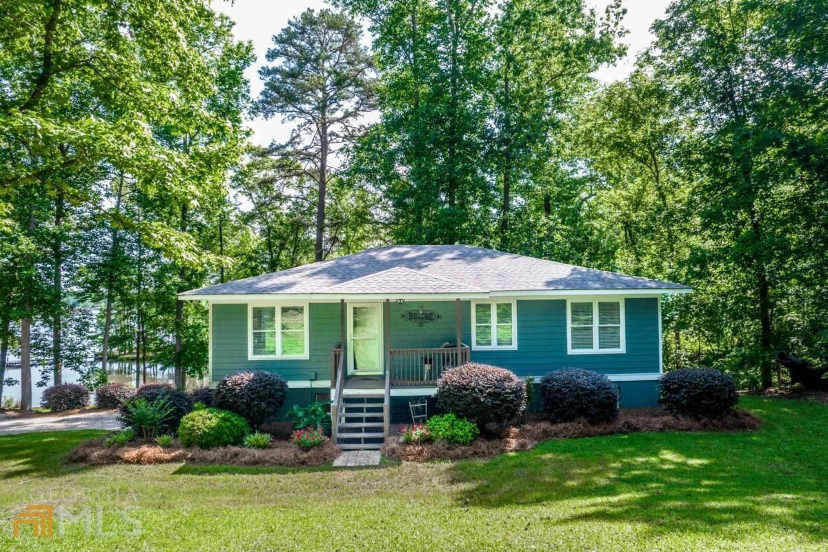 1 acres in Hancock County,