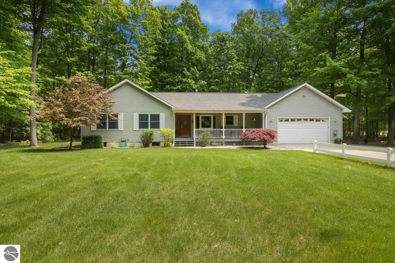 5 acres in Benzie County, Michigan