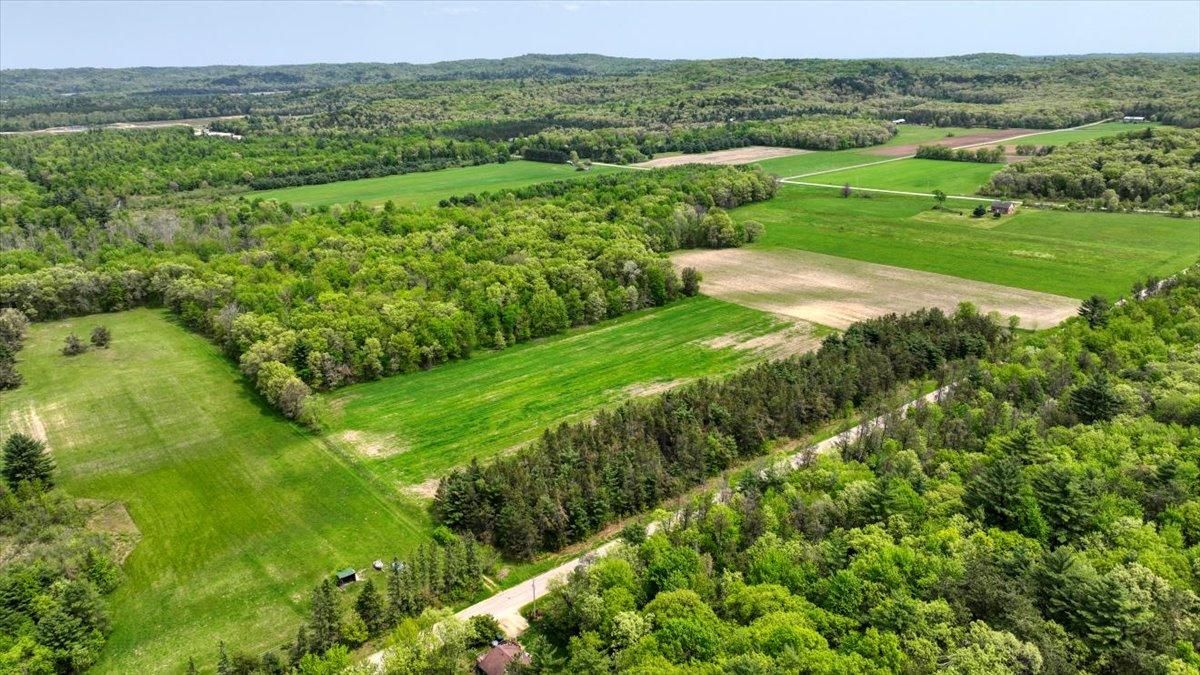 107 acres in Monroe County, Wisconsin