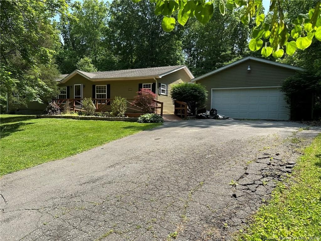 2.44 acres in Floyd County, Indiana