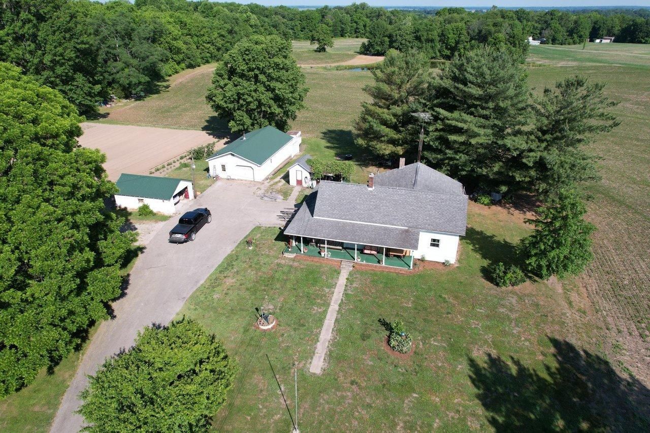 18 acres in Clay County, Indiana