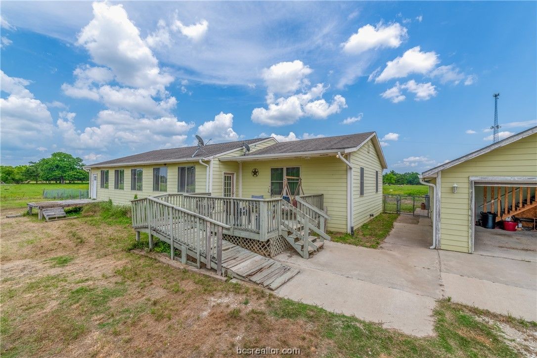 11155 Winstead Lane, Calvert, TX 77837 MLS 23007647