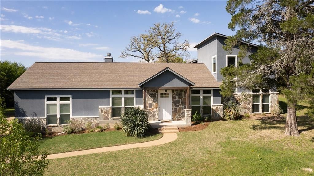 1.5 acres in Grimes County, Texas