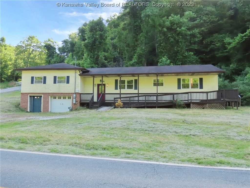 1 acres in Kanawha County, West Virginia