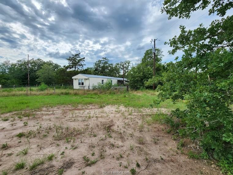 1 acres in Burleson County, Texas