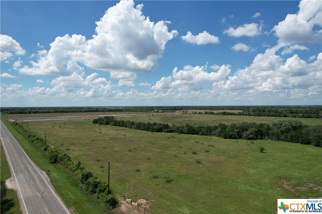 15 acres in Wharton County, Texas
