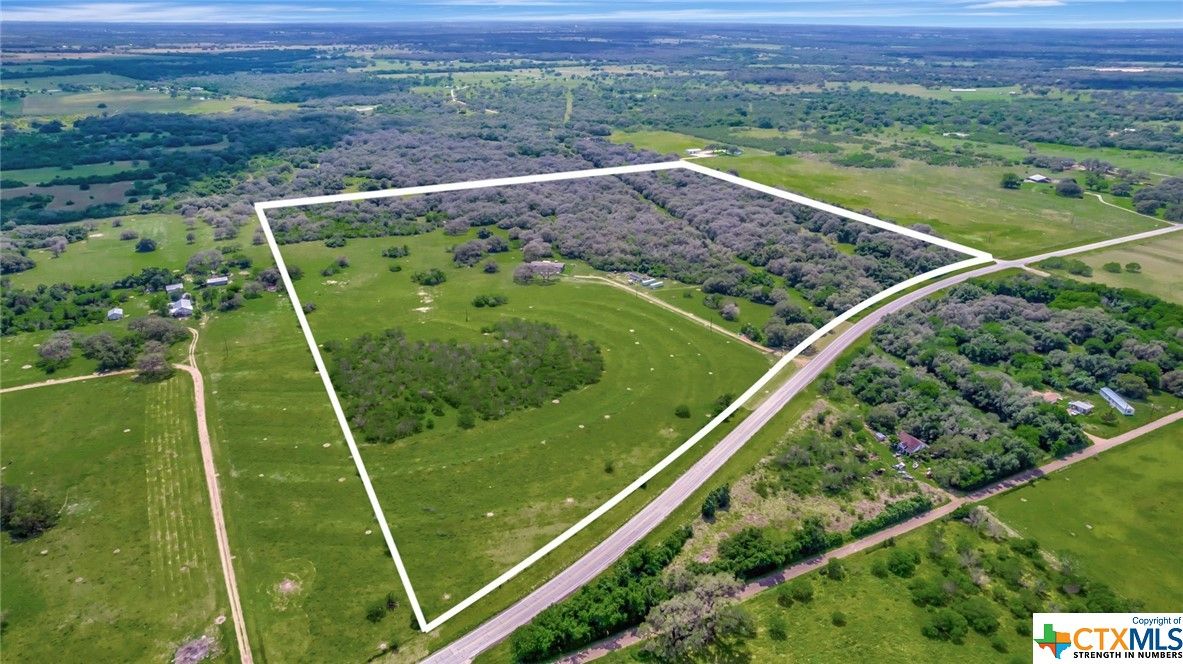 69.52 acres in Dewitt County, Texas