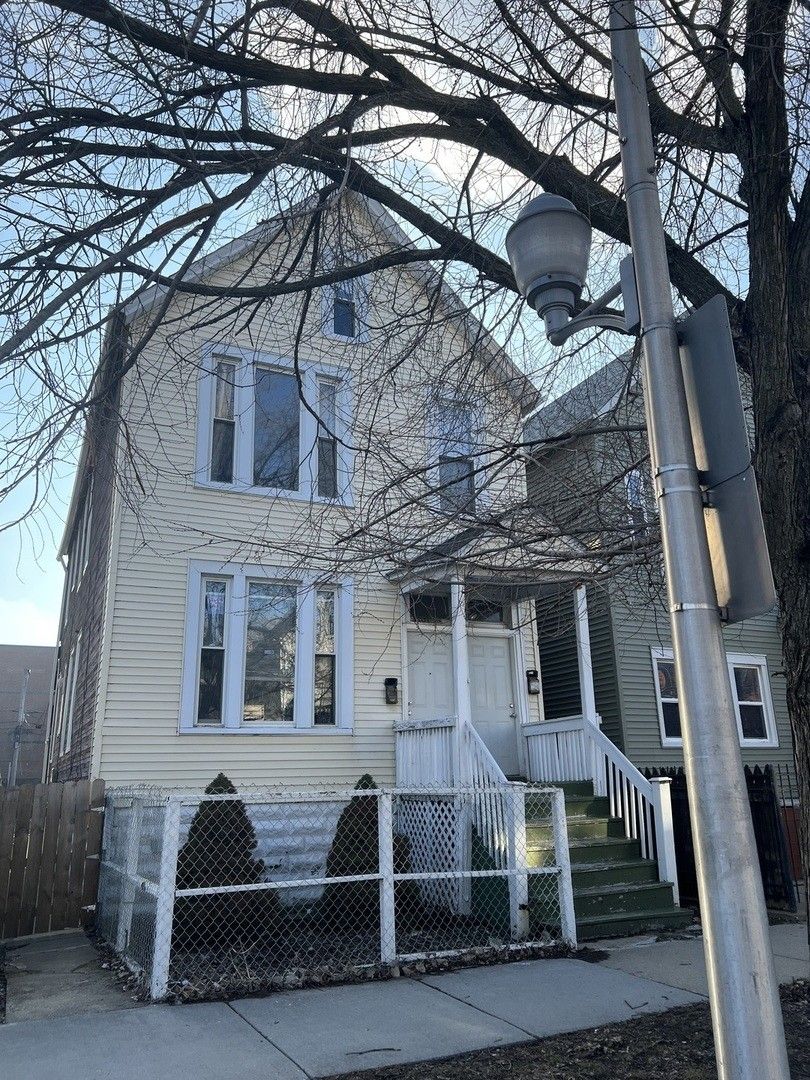 115 acres in Cook County, Illinois