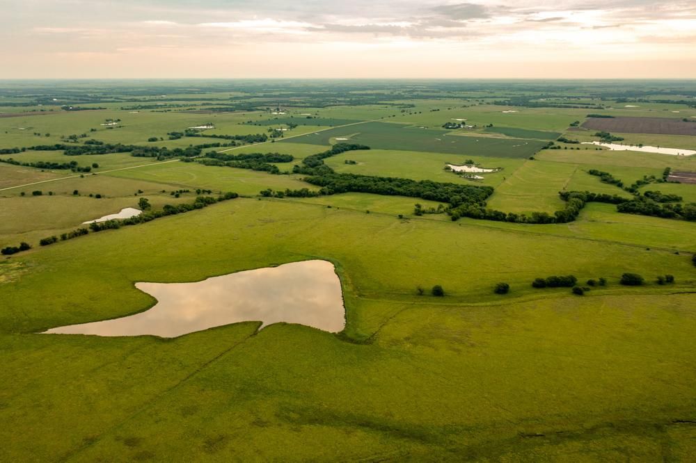 560 acres in Lyon County, Kansas