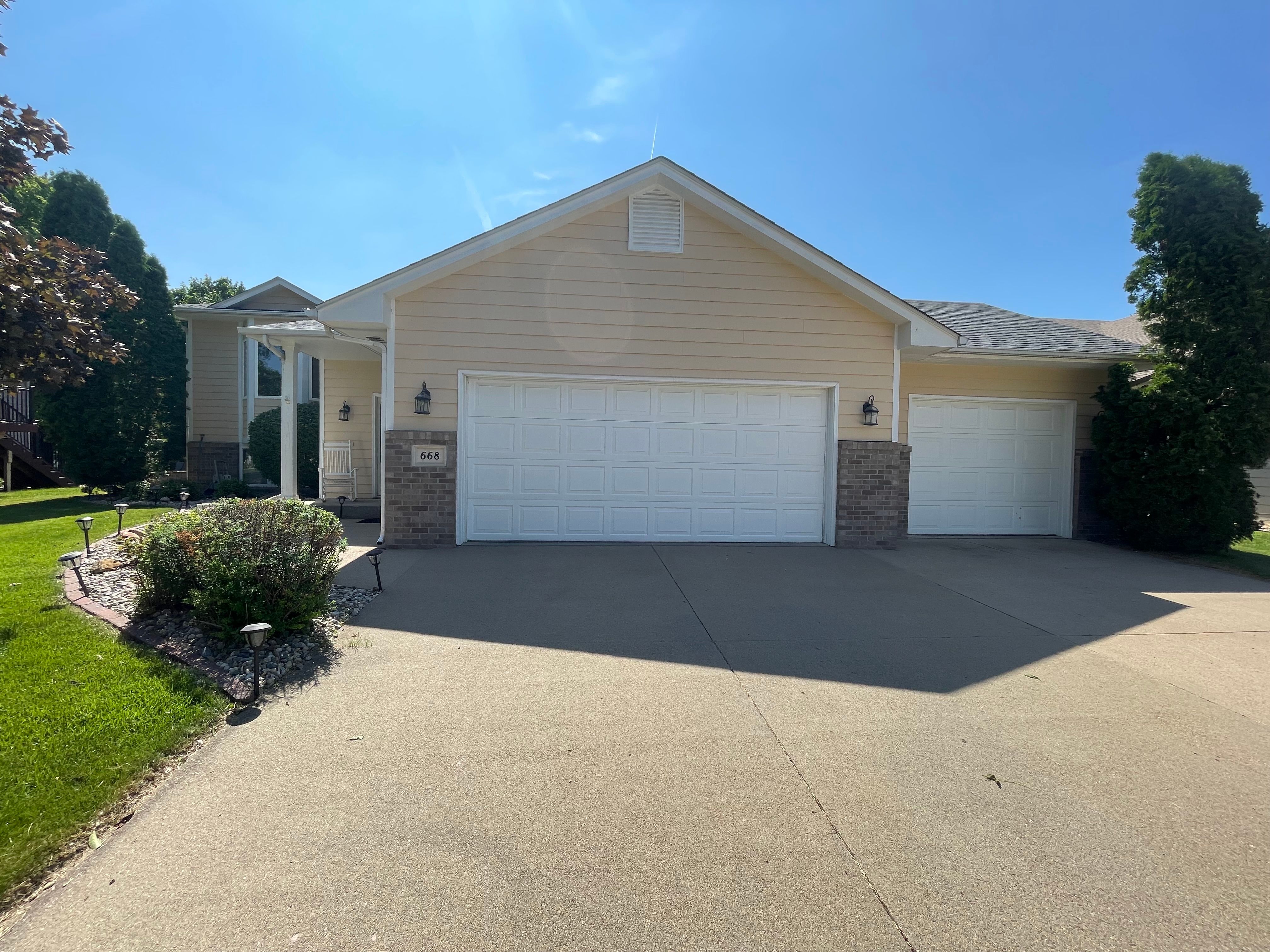 668 Bison Trail, Dakota Dunes, SD 57049 MLS 821253