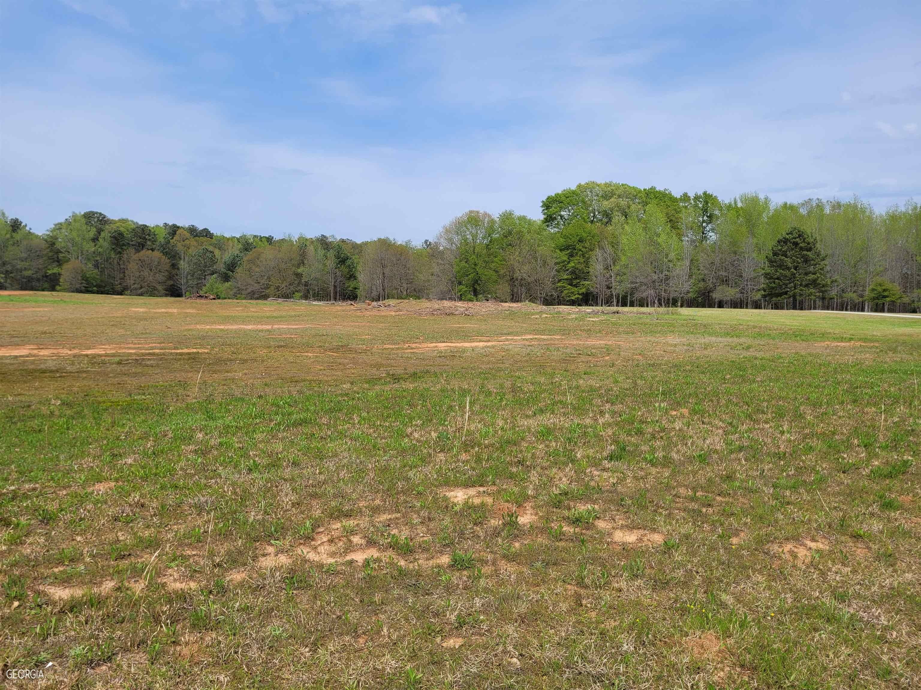 5.84 acres in Fayette County,