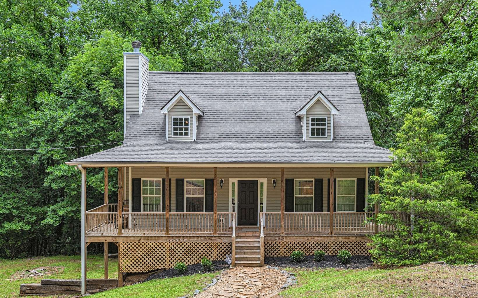 1.5 acres in Pickens County,