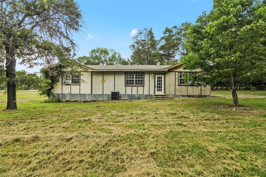 2.11 acres in Kaufman County, Texas