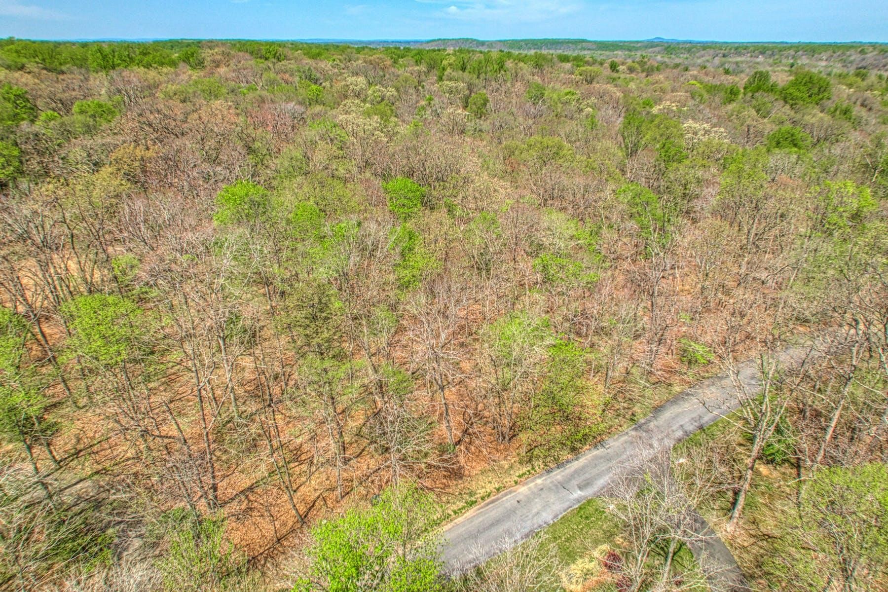 5 acres in Fairfax County, Virginia