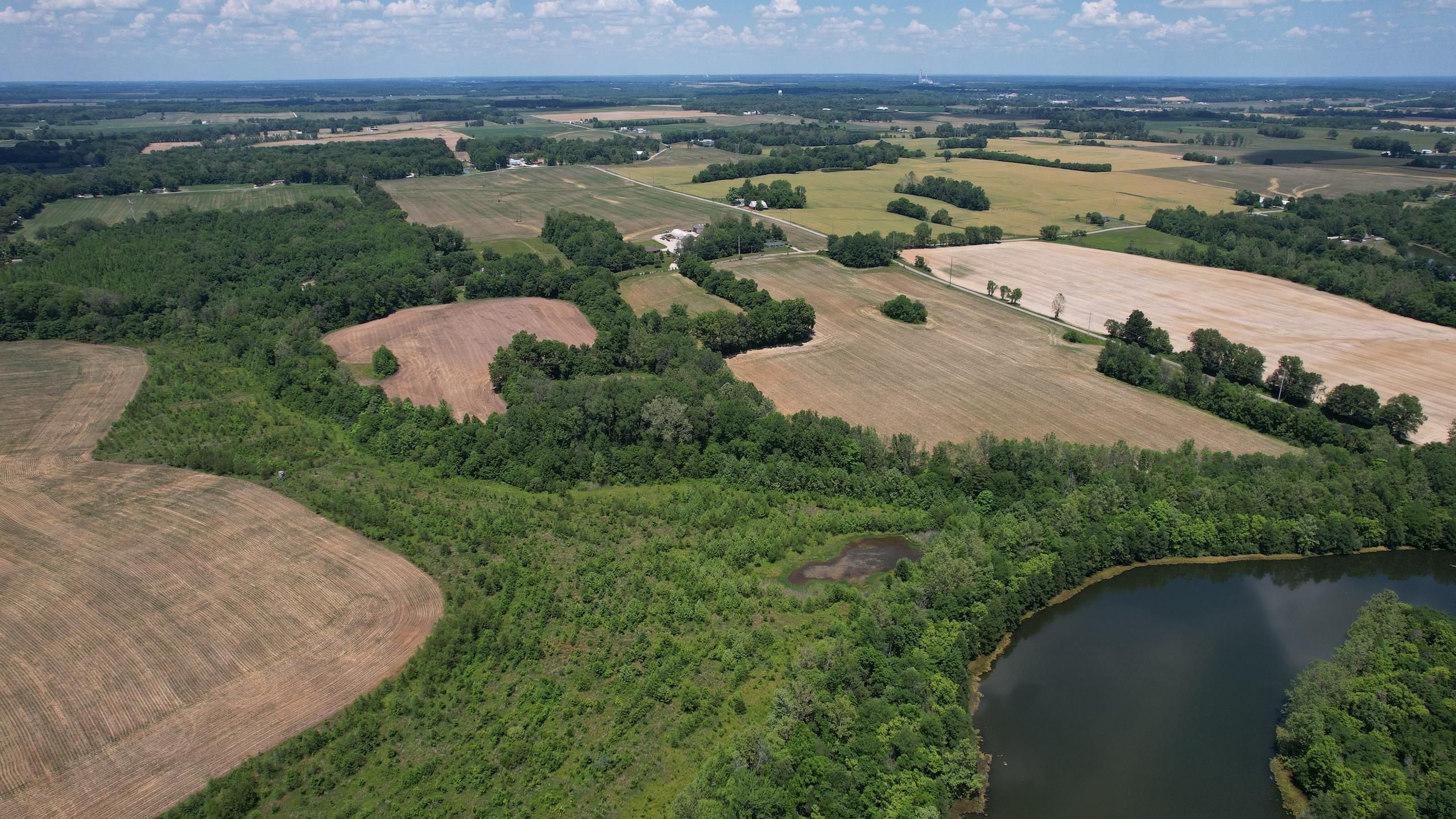 90 acres in Pike County, Indiana