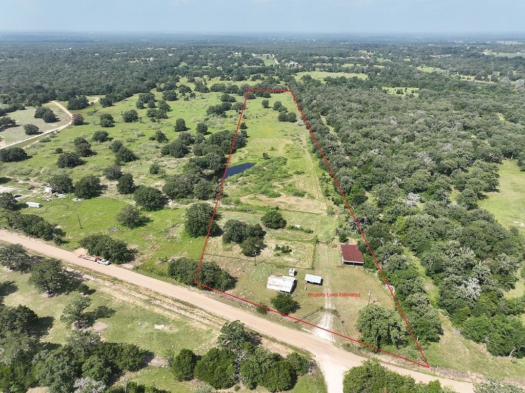 11.8 acres in Lee County, Texas