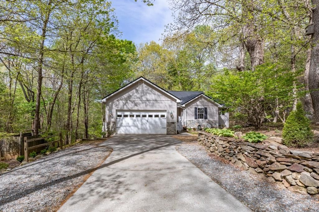 0.6 acres in Murray County,