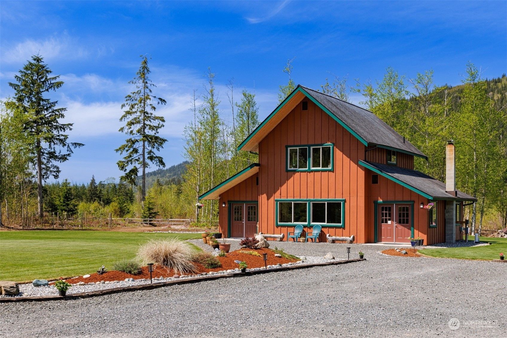 10 acres in County, Washington