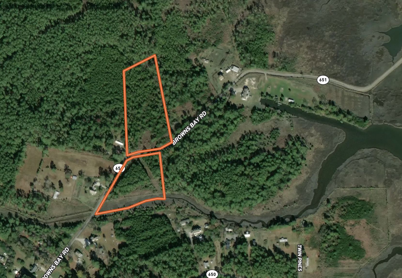 Browns Bay Rd, Hayes, VA 23072