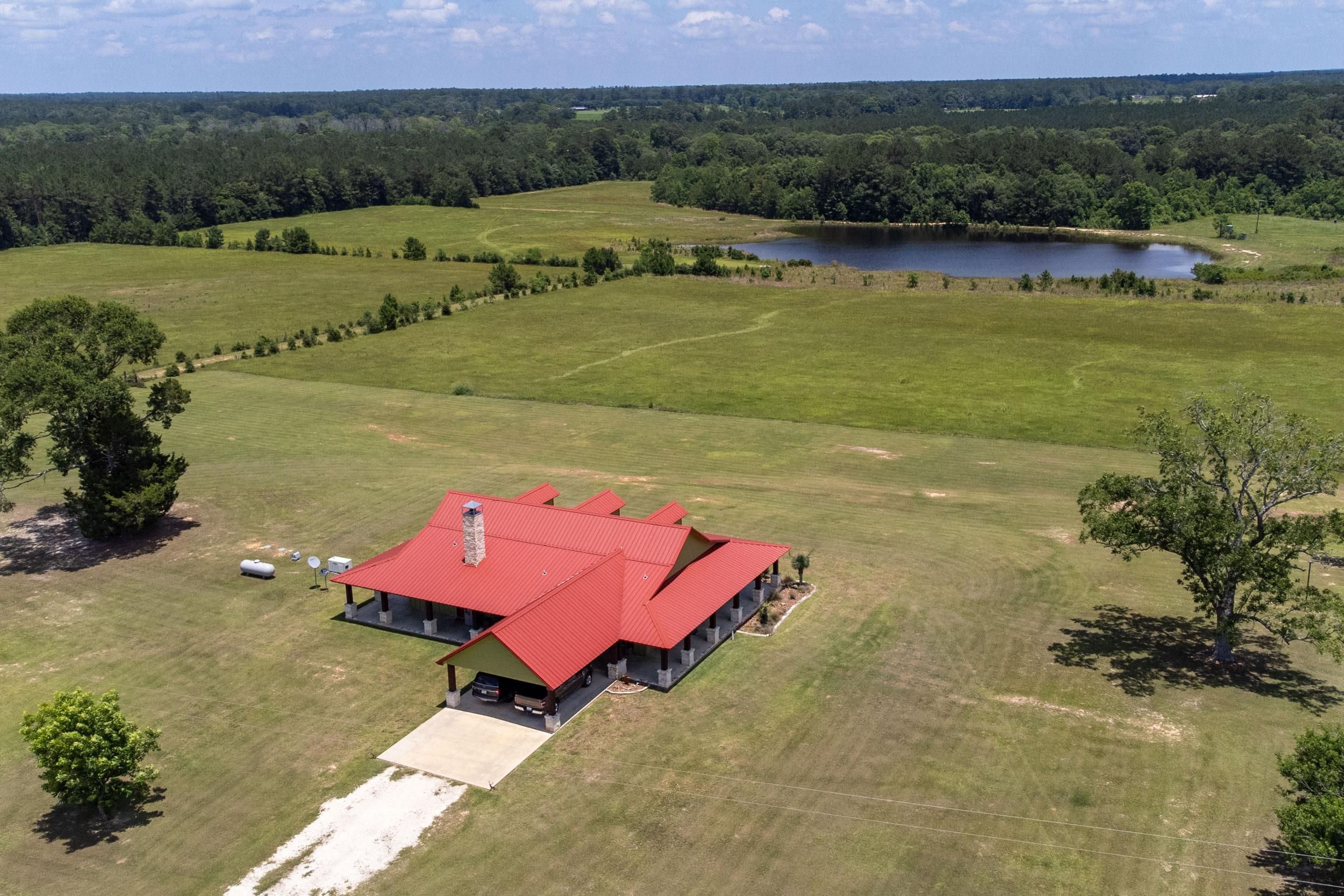 417 acres in Tyler County, Texas