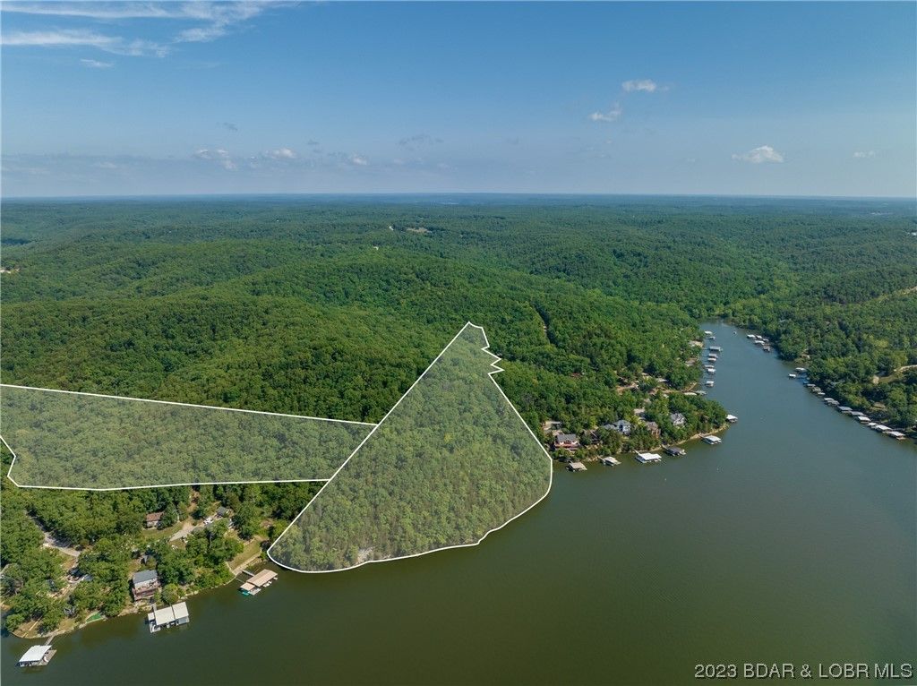 27 acres in Camden County, Missouri