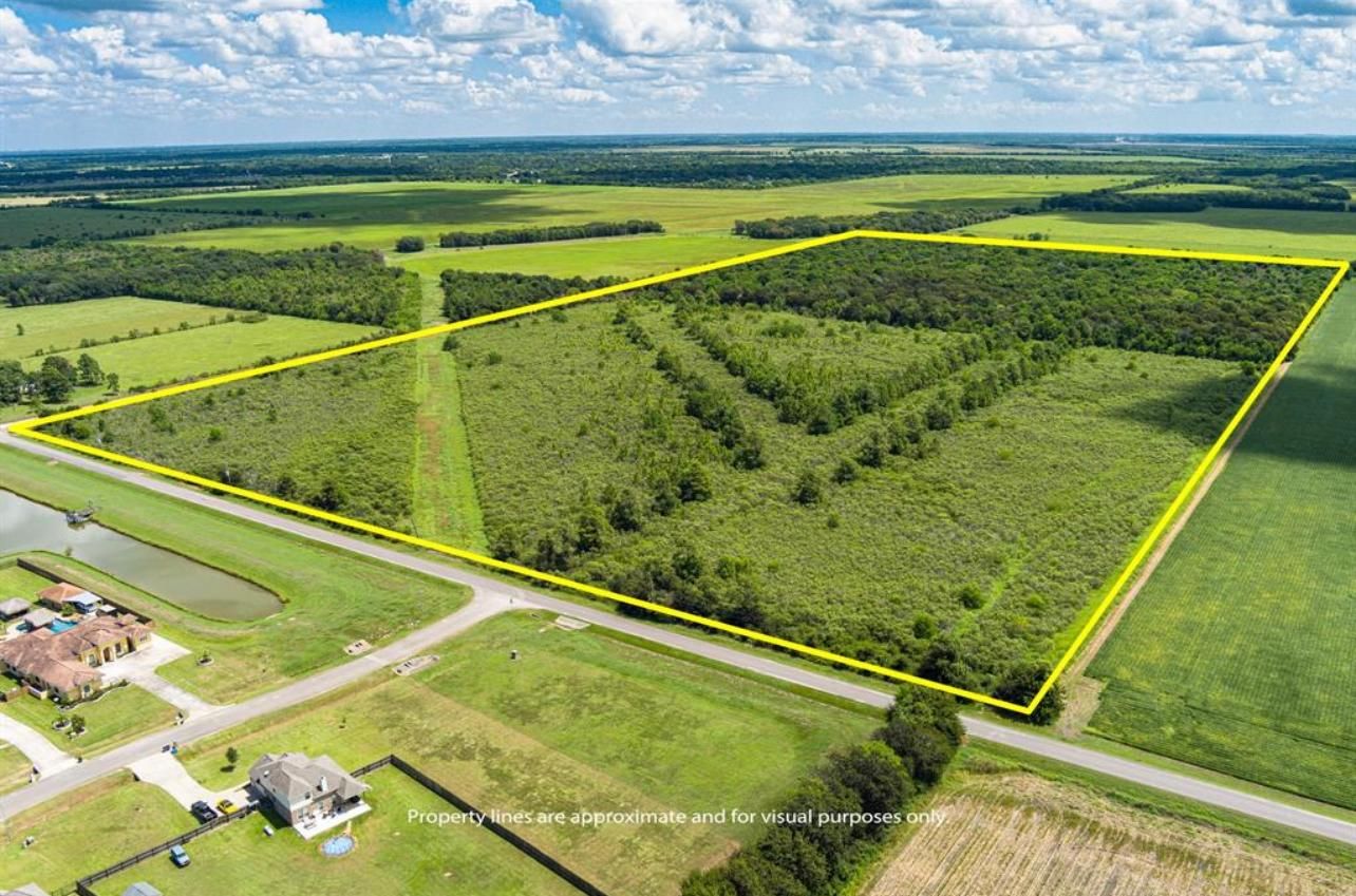 85 acres in Brazoria County, Texas