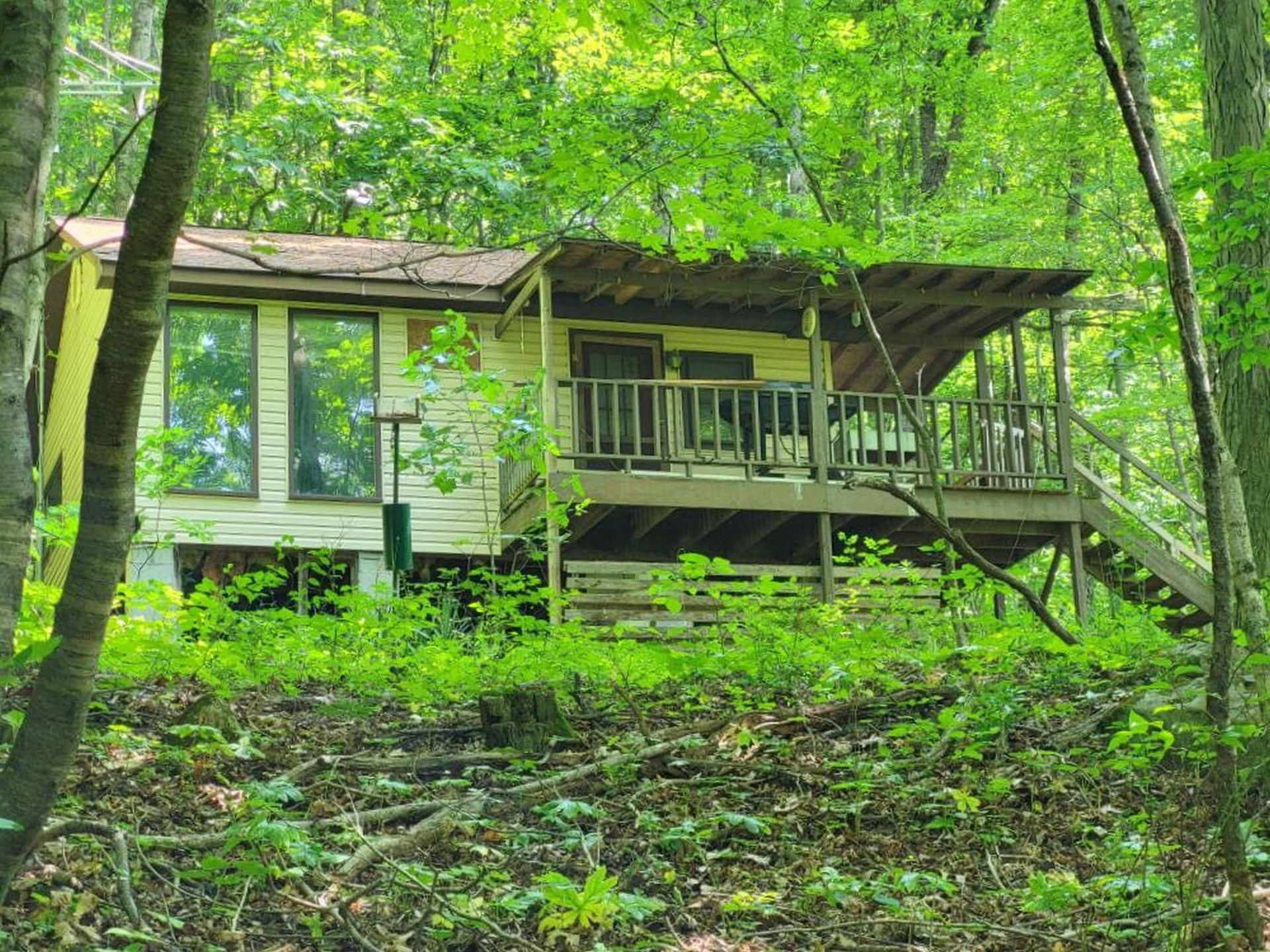 16 acres in Summers County, West Virginia