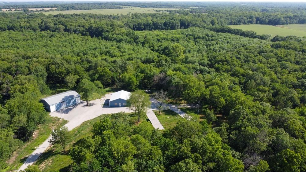 1416 Highway 39, Fort Scott, KS 66701 MLS Bourbon 9