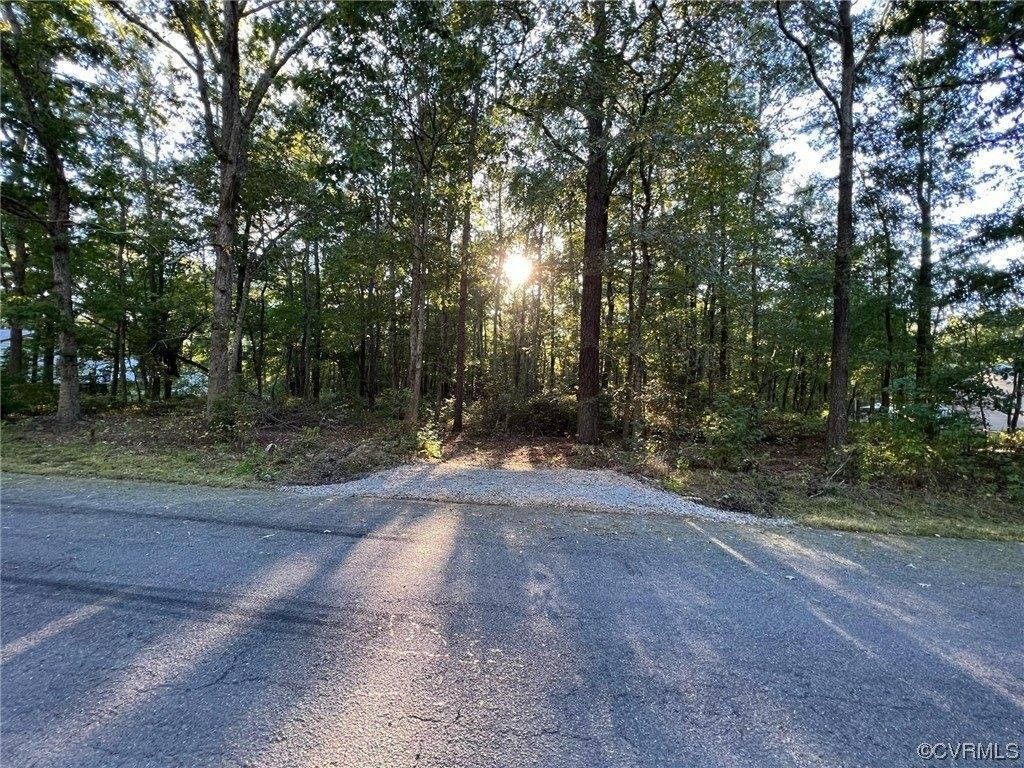 5 acres in Charles City County, Virginia