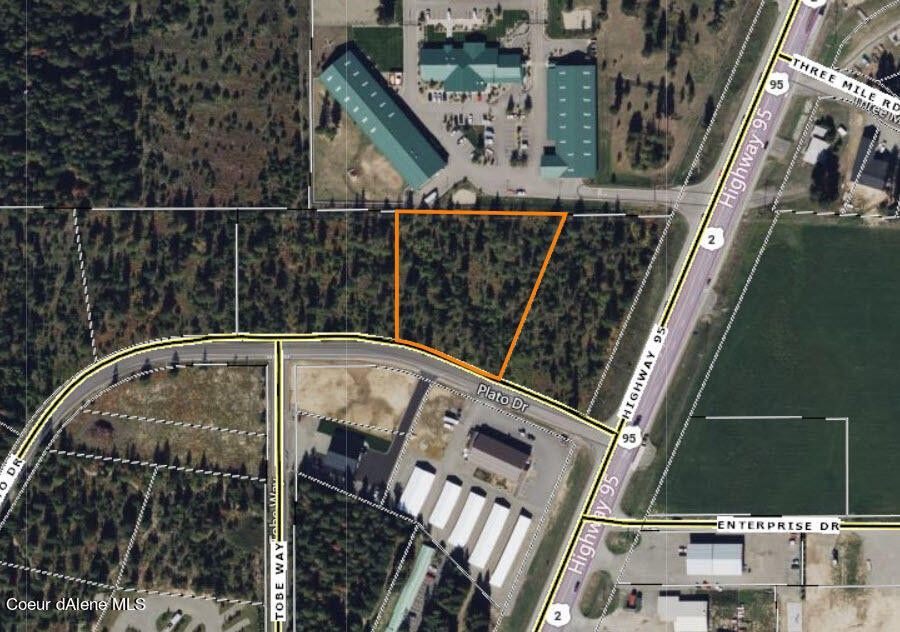 2.02 acres in Boundary County, Idaho