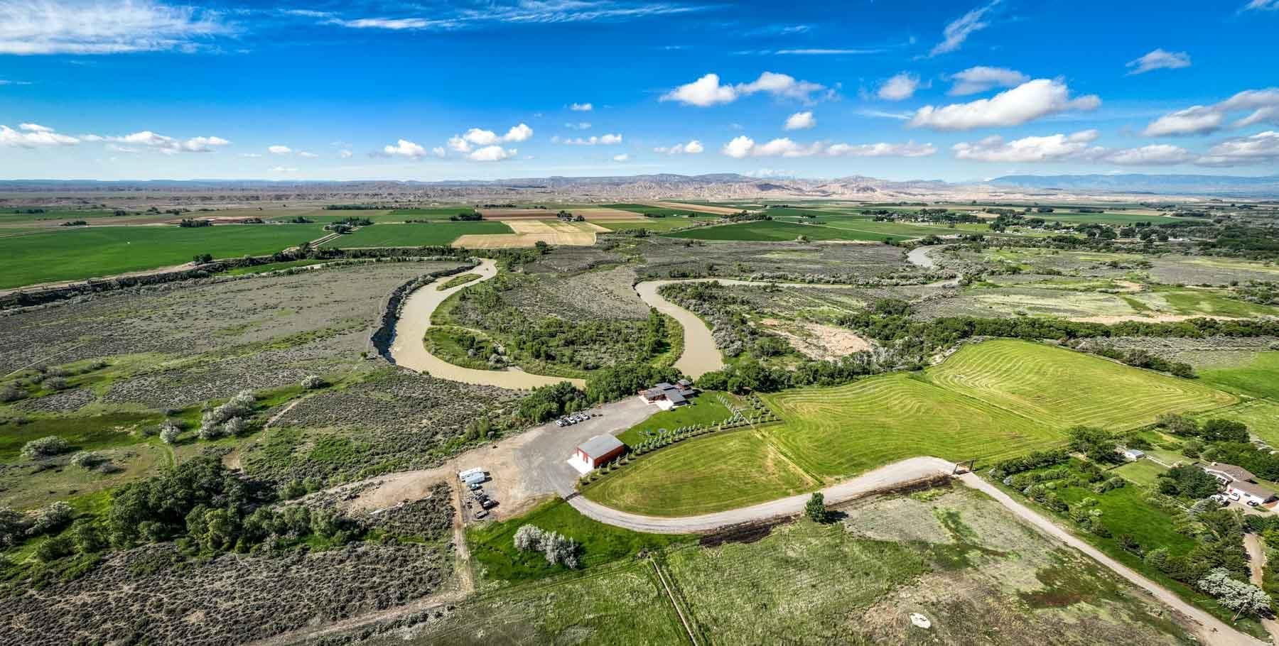 181.4 acres in Park County, Wyoming