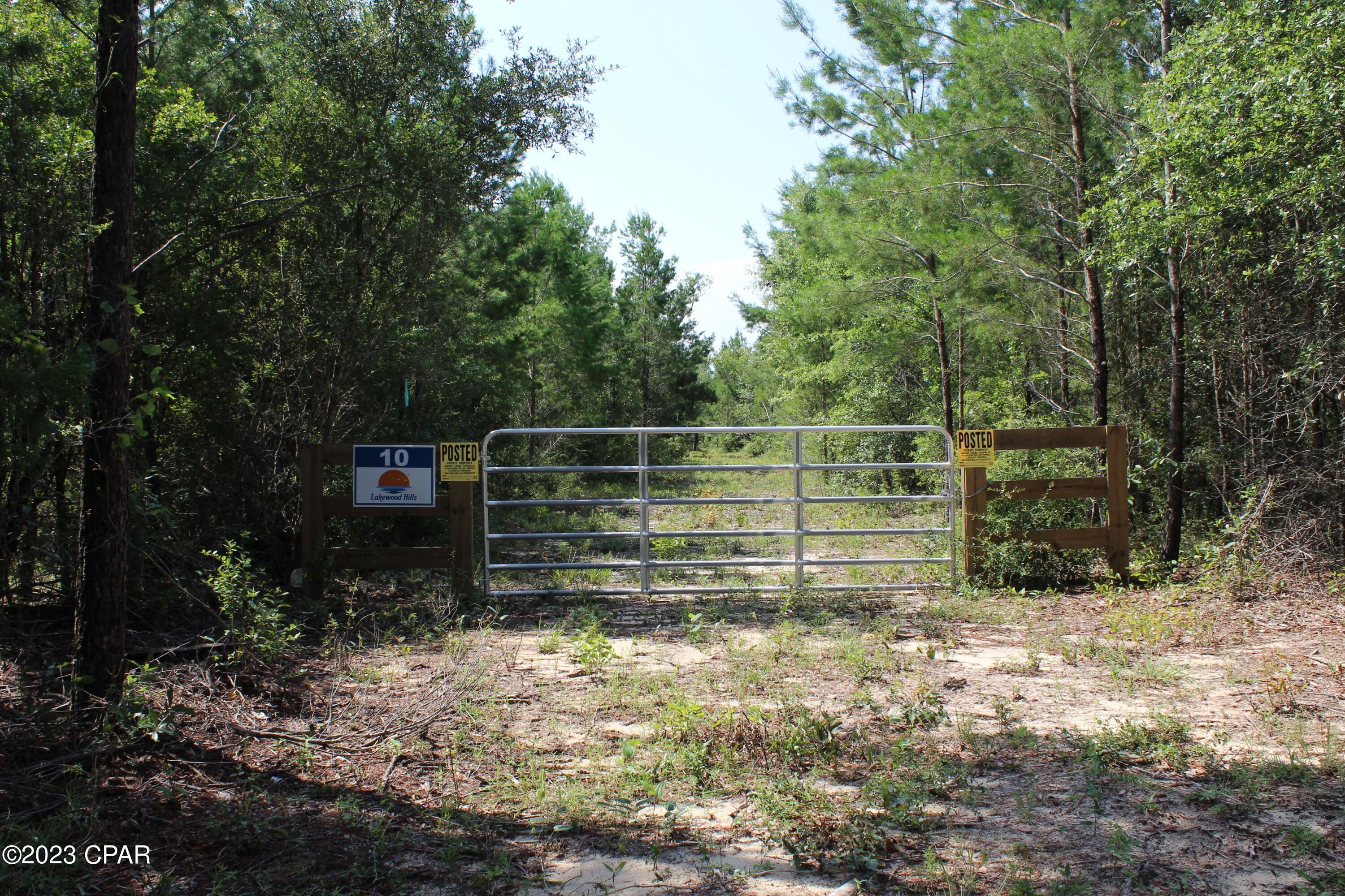 20 acres in Washington County, Florida