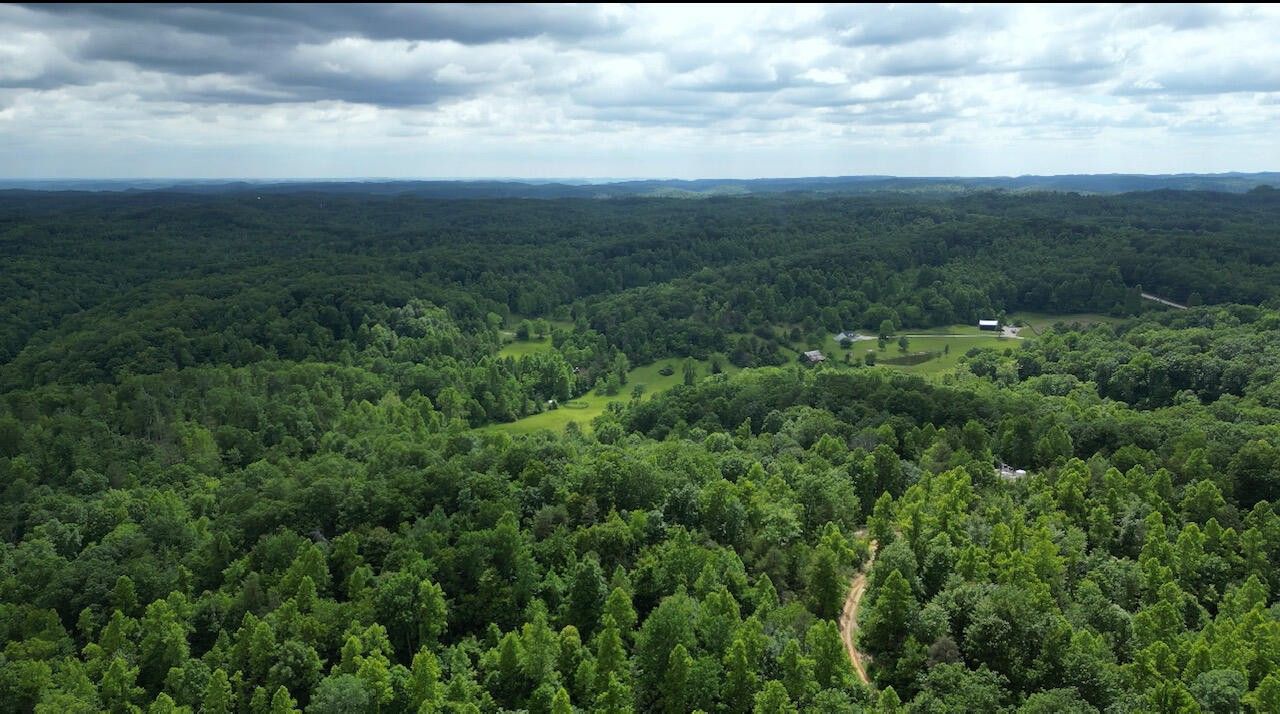 8 acres in Powell County, Kentucky