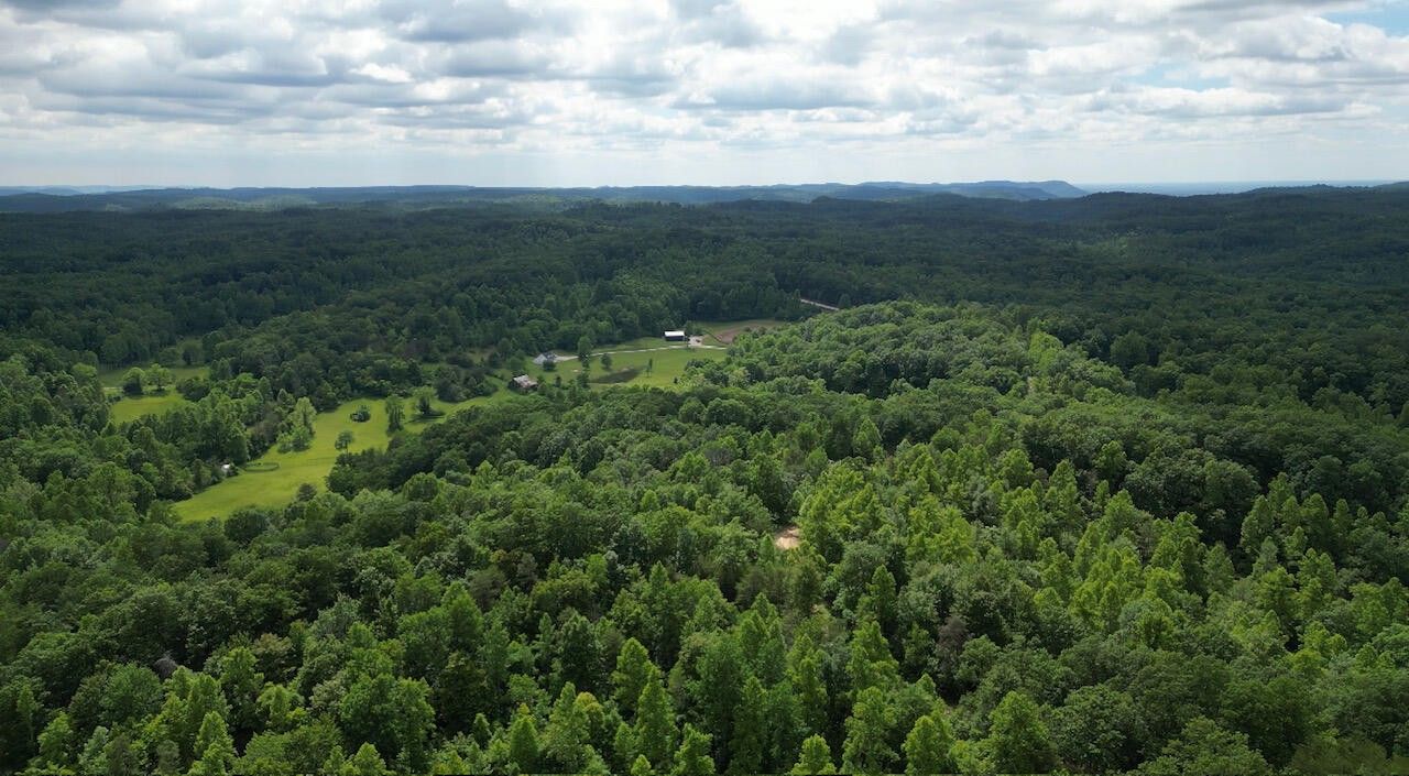 10 acres in Powell County, Kentucky