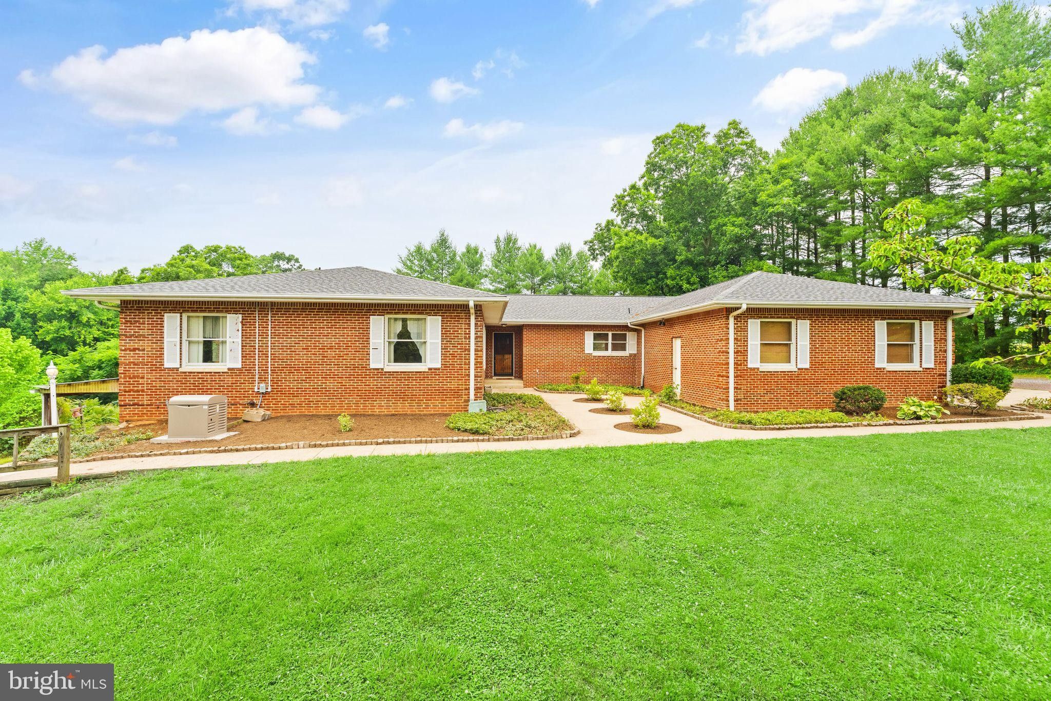 11.41 acres in Rappahannock County, Virginia