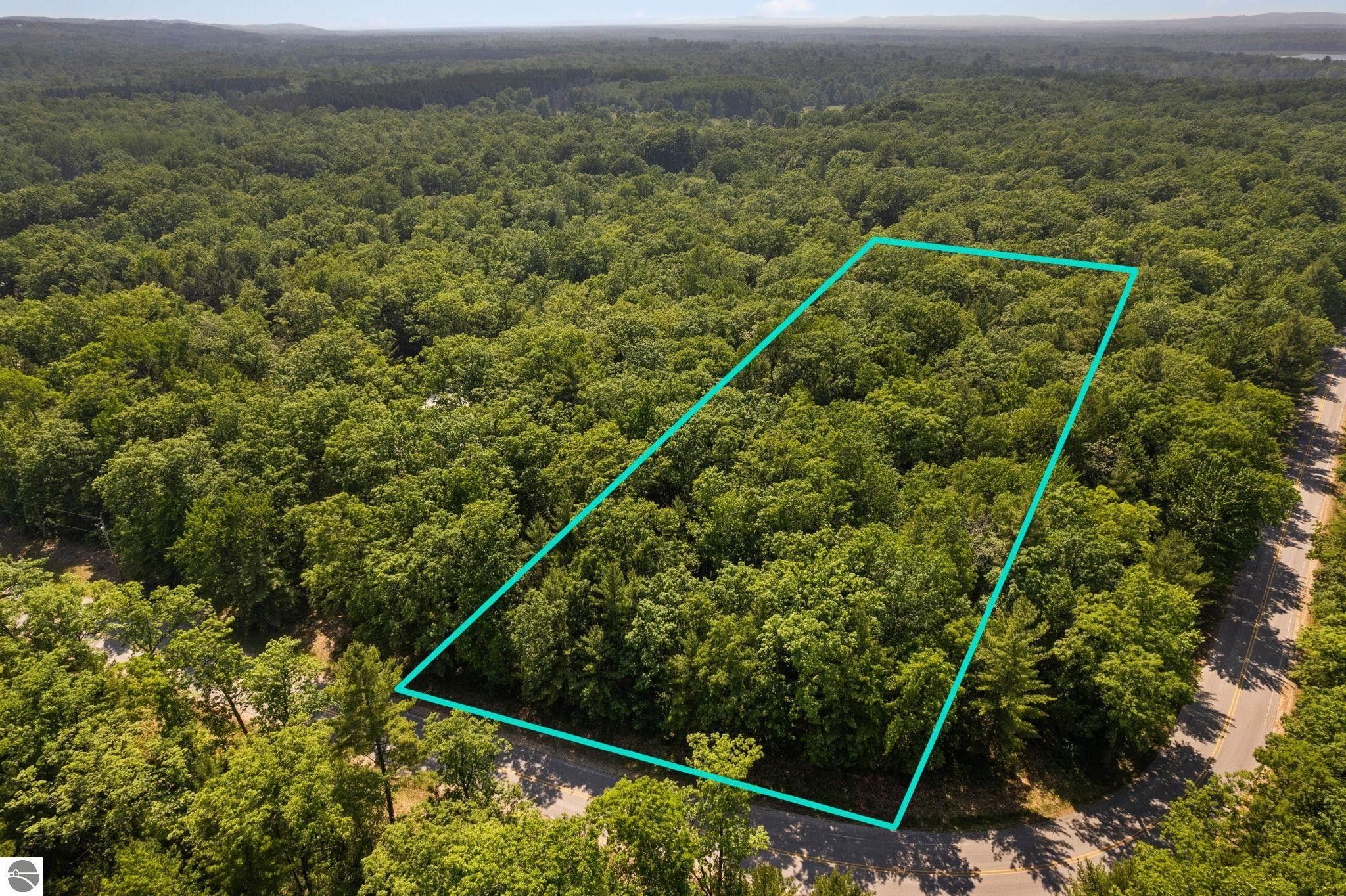 3 acres in Grand Traverse County, Michigan