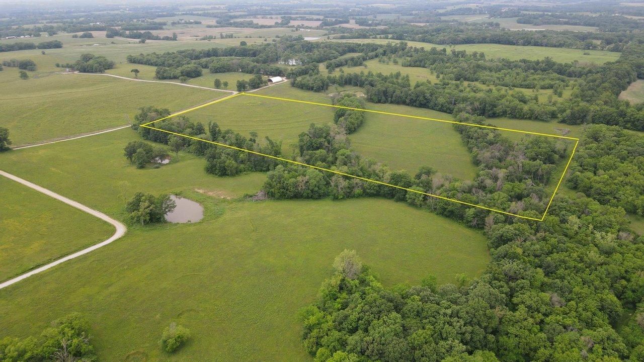 16 acres in Caldwell County, Missouri
