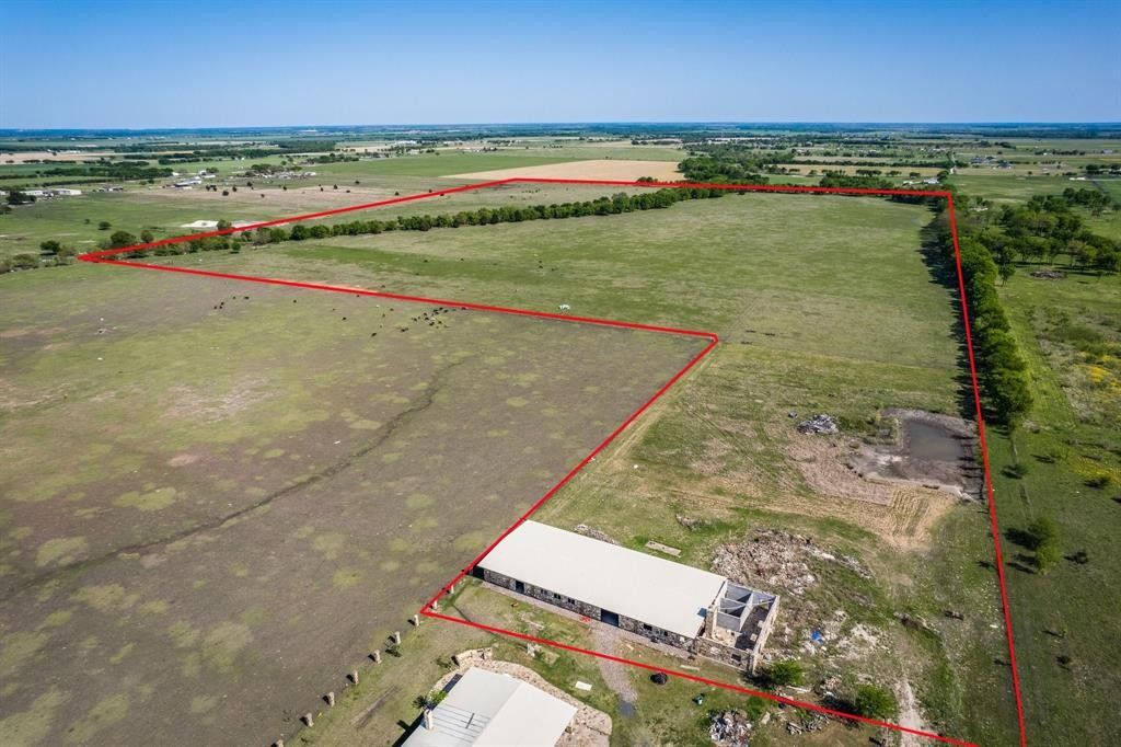 92.99 acres in Ellis County, Texas