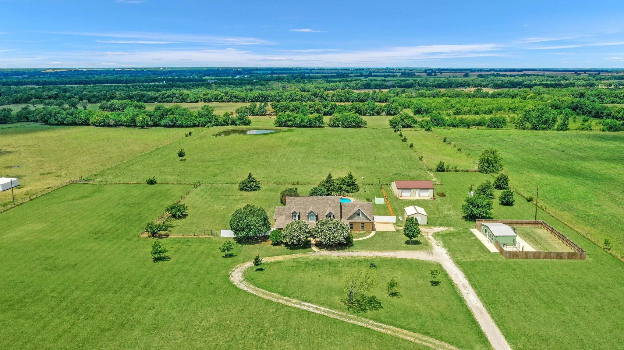 24.72 acres in Grayson County, Texas