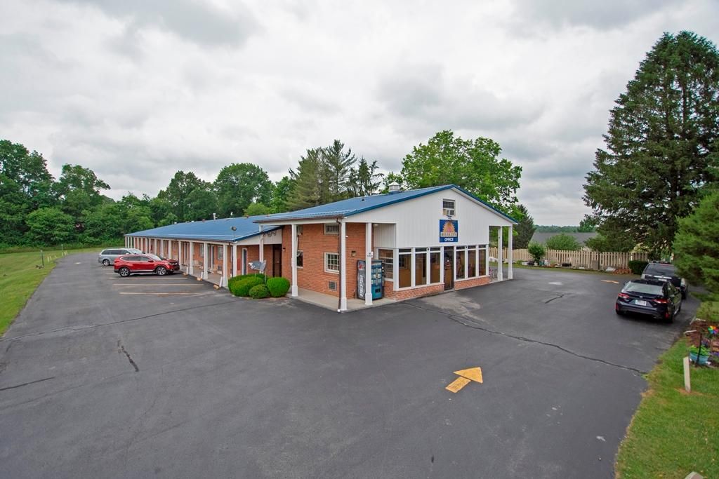 2701 N Jefferson St, Lewisburg, WV 24901 MLS 23659