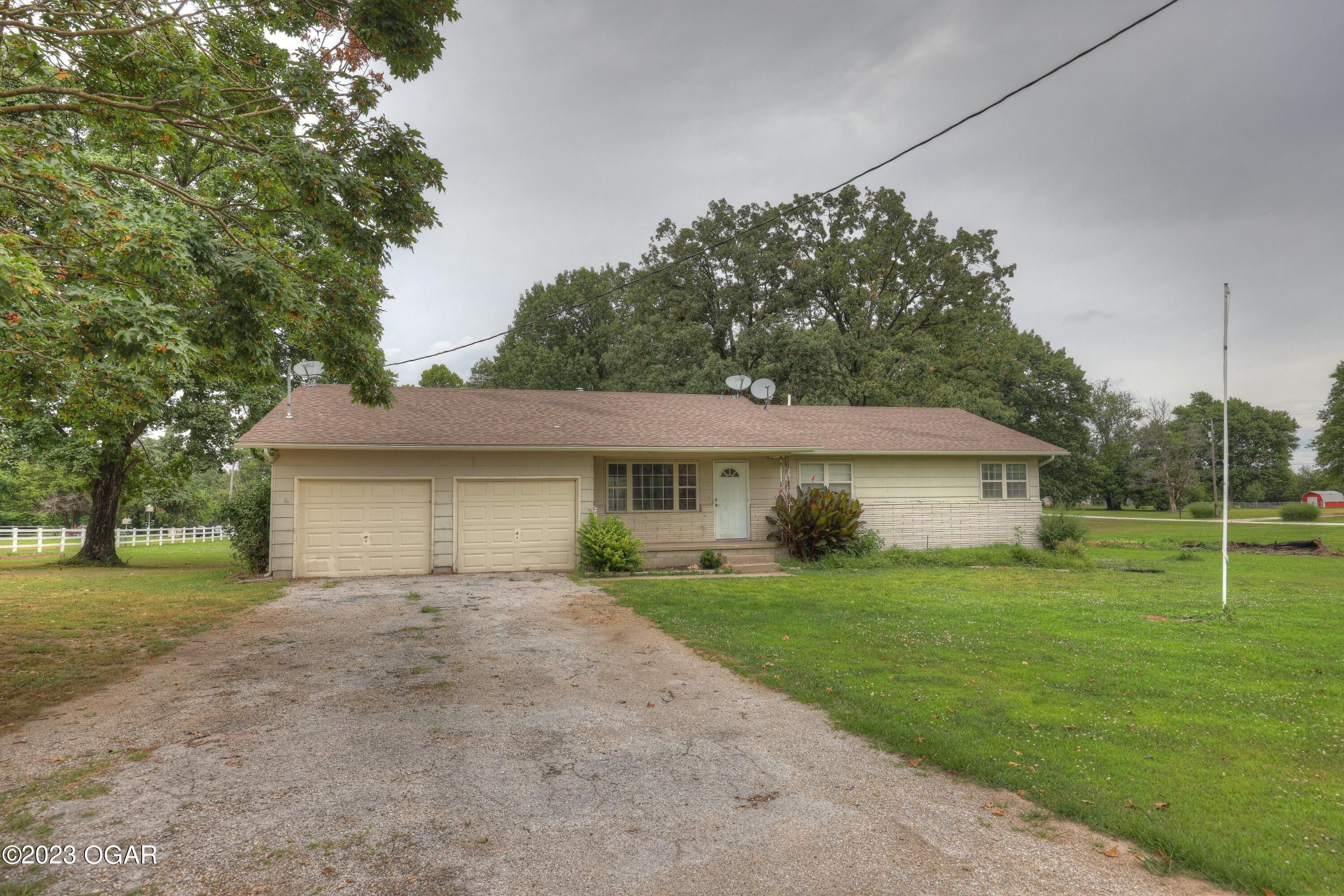 2 acres in Newton County, Missouri